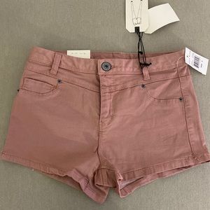 Vanilla Star Shorts